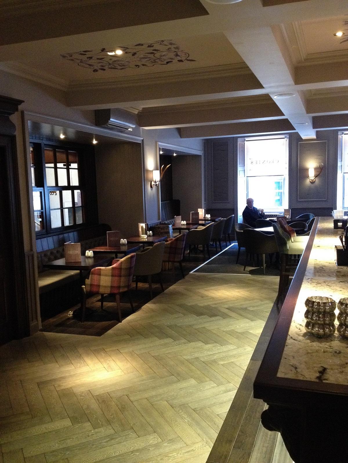 Golden Lion Hotel Stirling Esterno foto