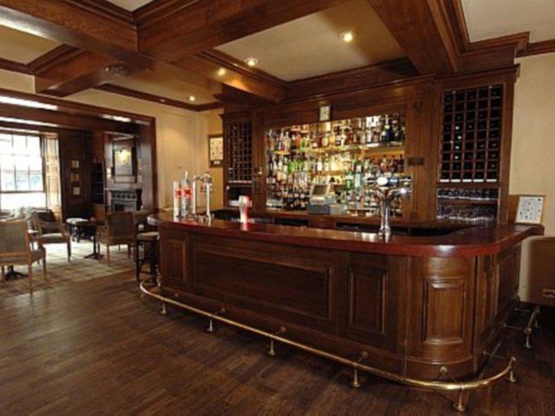 Golden Lion Hotel Stirling Esterno foto