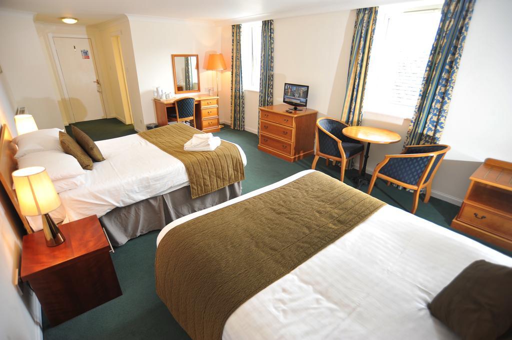 Golden Lion Hotel Stirling Esterno foto